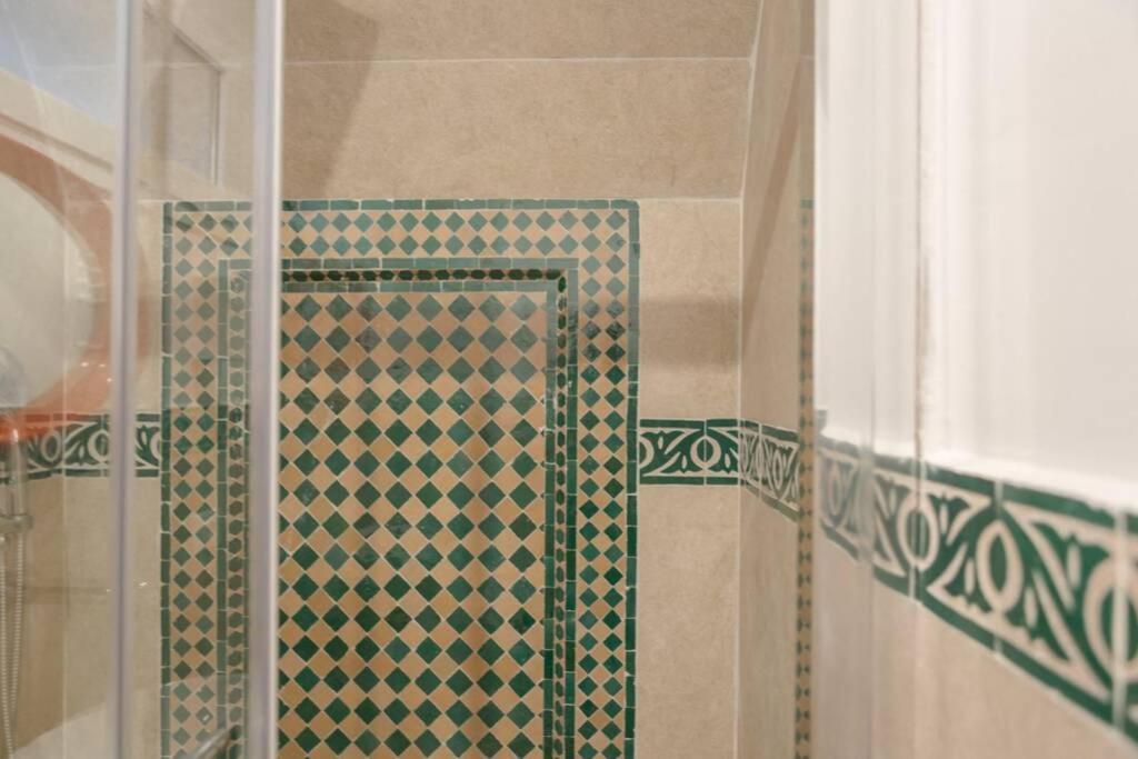 Romantica Apartment With Dehors Near San Giovanni Exterior photo